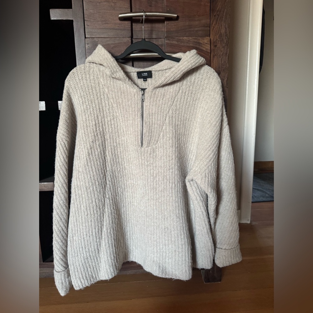 LINE Hooded Sweater